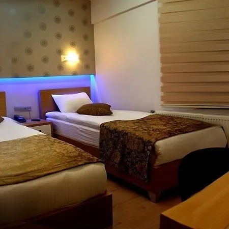 فندق Grand Ozturk نفسهير